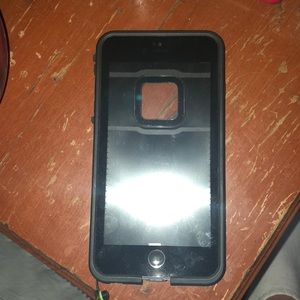 iPhone 6s Plus Lifeproof phone case